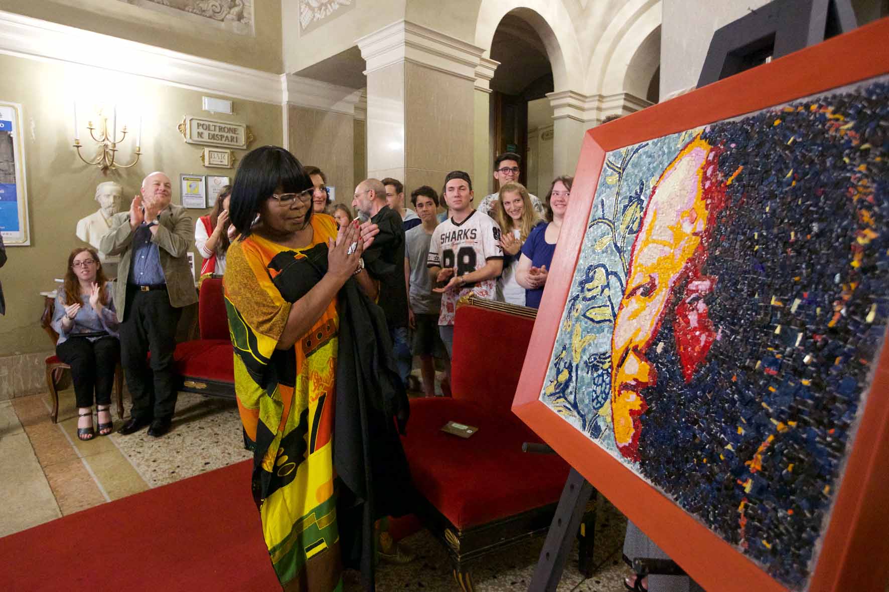 A Ravenna Nelson Mandela rivive in un’opera musical, un mosaico e un libro